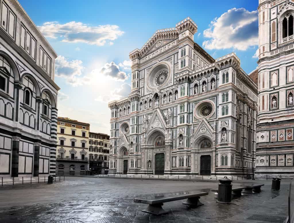 Una delle tre piazze da visitare a Firenze in 3 giorni: Piazza del Duomo