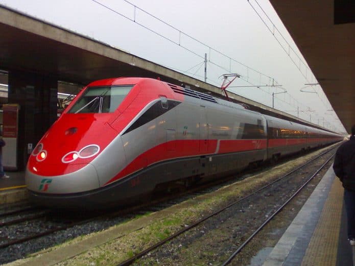 Come arrivare a Firenze: treno, macchina, aereo