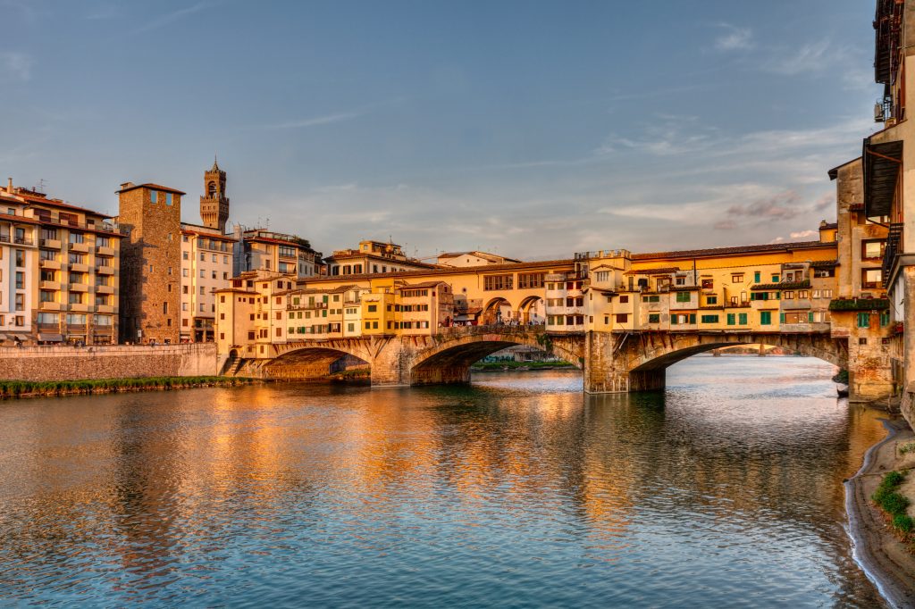 Ponte Vecchio a Firenze tappa imperdibile dell'itinerario